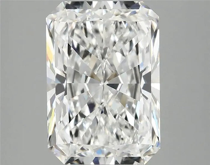 4.04 Carat · RADIANT · E · VVS2 · IGI · Excellent Cut
