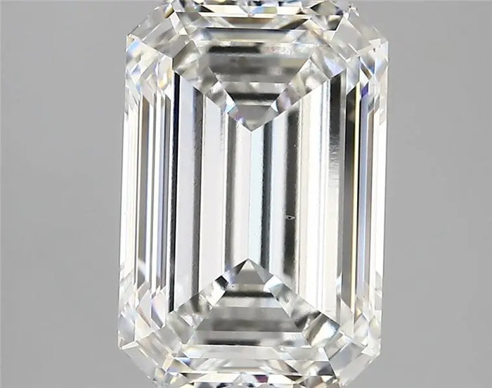 5.01 Carat · EMERALD · E · VS1 · IGI · Excellent Cut