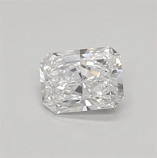 0.34 Carat · RADIANT · D · VS2 · IGI · Very Good Cut