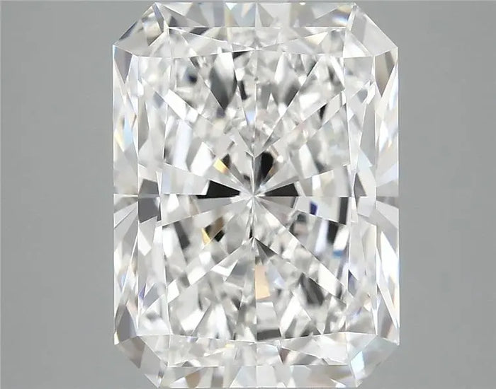 4.02 Carat · RADIANT · E · VVS2 · IGI · Excellent Cut