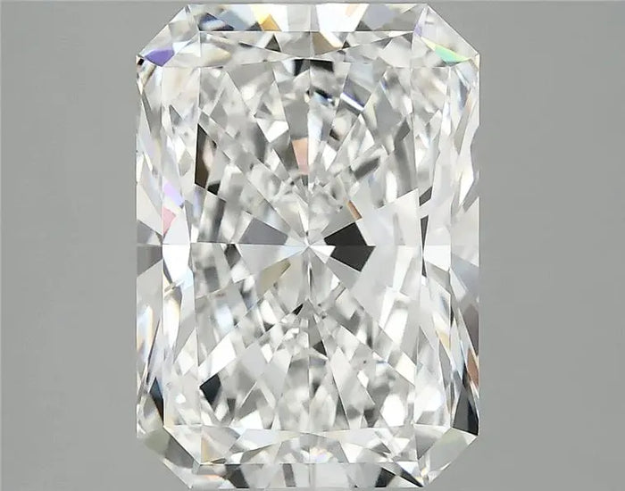 4.09 Carat · RADIANT · E · VVS2 · IGI · Excellent Cut