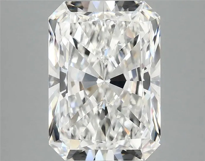 4.09 Carat · RADIANT · E · VVS2 · IGI · Excellent Cut