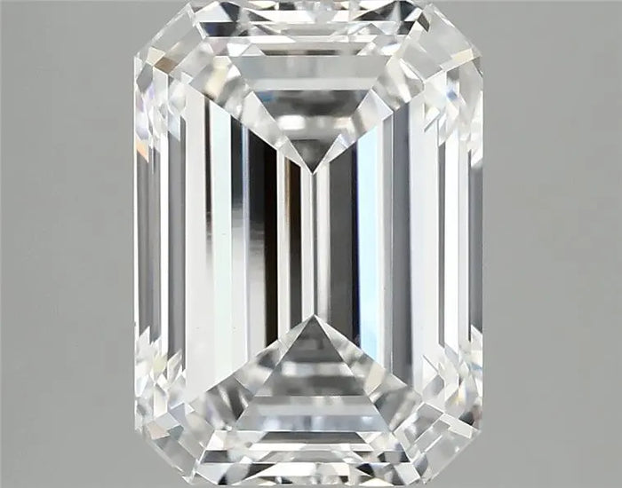 4.28 Carat · EMERALD · E · VVS2 · IGI · Excellent Cut