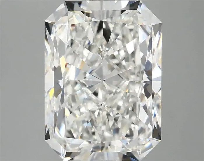 3.94 Carat · RADIANT · E · VVS2 · IGI · Excellent Cut