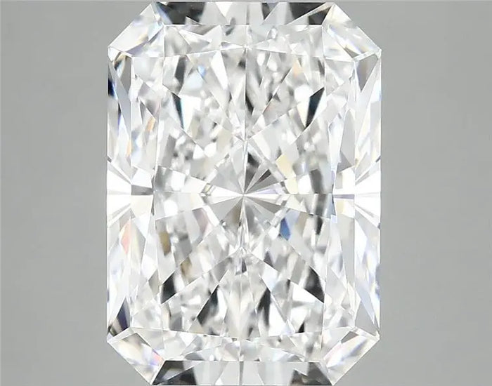 4.18 Carat · RADIANT · D · VVS2 · IGI · Excellent Cut