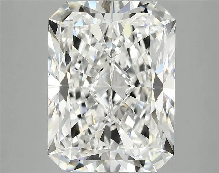 4.91 Carat · RADIANT · E · VVS2 · IGI · Excellent Cut
