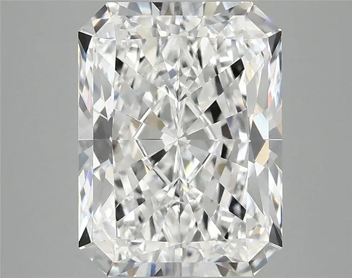 4.02 Carat · RADIANT · E · VS1 · IGI · Excellent Cut