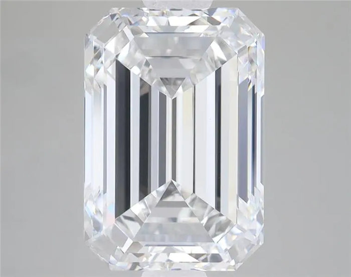 5.64 Carat · EMERALD · E · VVS2 · IGI · Excellent Cut