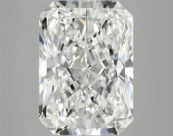 4.92 Carat · RADIANT · E · VVS2 · IGI · Excellent Cut