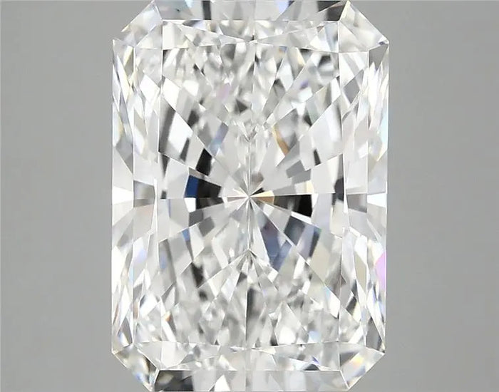 4.87 Carat · RADIANT · E · VVS2 · IGI · Excellent Cut