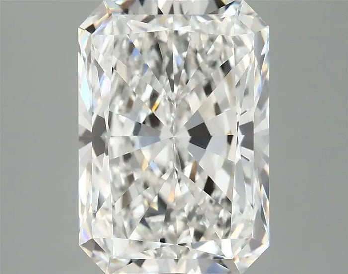 4.08 Carat · RADIANT · E · VVS2 · IGI · Excellent Cut