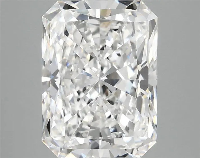 4.09 Carat · RADIANT · D · VVS2 · IGI · Excellent Cut