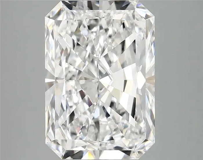 4.19 Carat · RADIANT · E · VVS2 · IGI · Excellent Cut