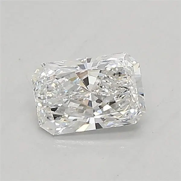 0.45 Carat · RADIANT · E · VS1 · IGI · Very Good Cut