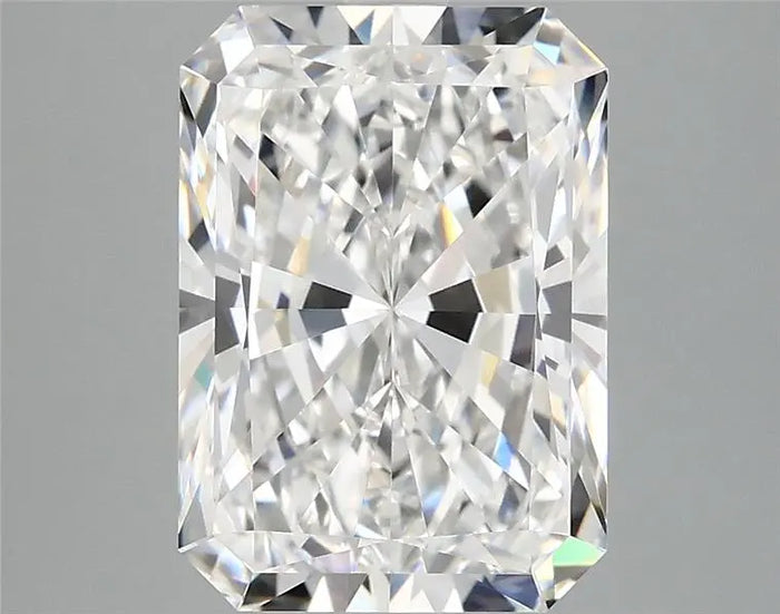 4.07 Carat · RADIANT · D · VVS2 · IGI · Excellent Cut