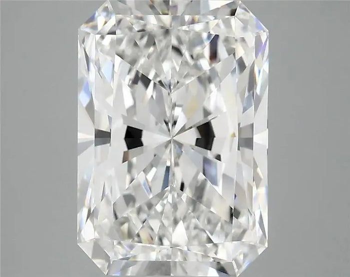 4.09 Carat · RADIANT · D · VVS2 · IGI · Excellent Cut