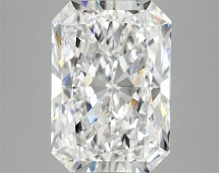 3.09 Carat · RADIANT · E · VVS2 · IGI · Excellent Cut