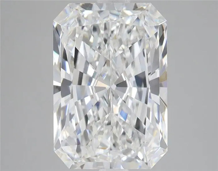 3.88 Carat · RADIANT · E · VS1 · IGI · Excellent Cut