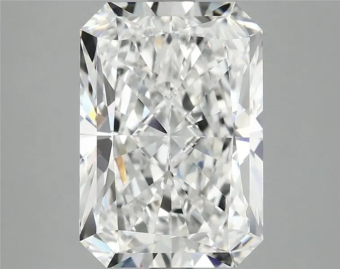 4.07 Carat · RADIANT · E · VVS2 · IGI · Excellent Cut