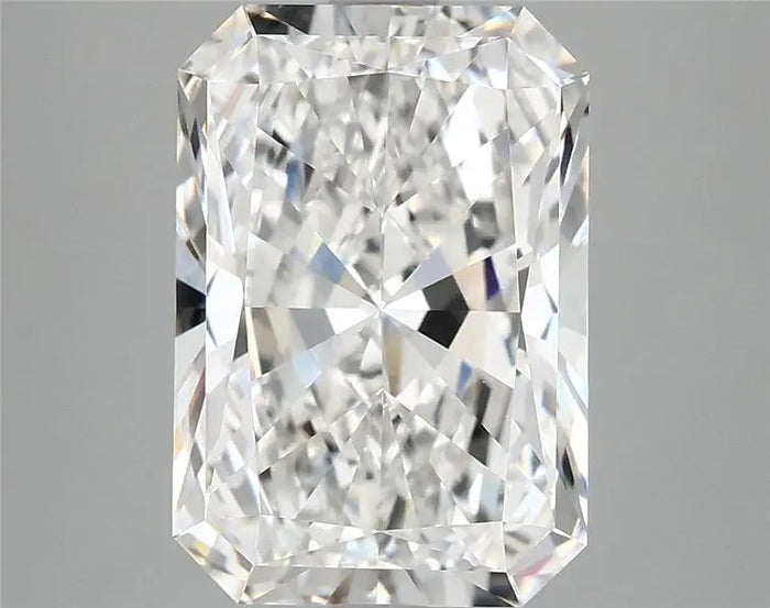 4.05 Carat · RADIANT · E · VVS2 · IGI · Excellent Cut
