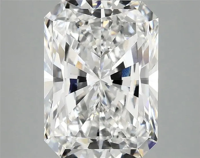 4.18 Carat · RADIANT · E · VVS2 · IGI · Excellent Cut