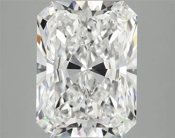 4.09 Carat · RADIANT · E · VVS2 · IGI · Excellent Cut