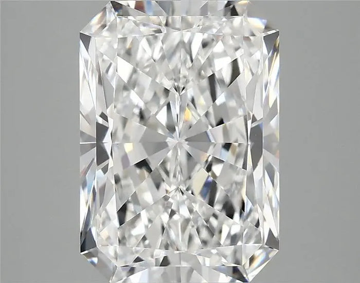4.19 Carat · RADIANT · D · VVS2 · IGI · Excellent Cut