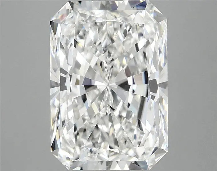 4.09 Carat · RADIANT · E · VVS2 · IGI · Excellent Cut