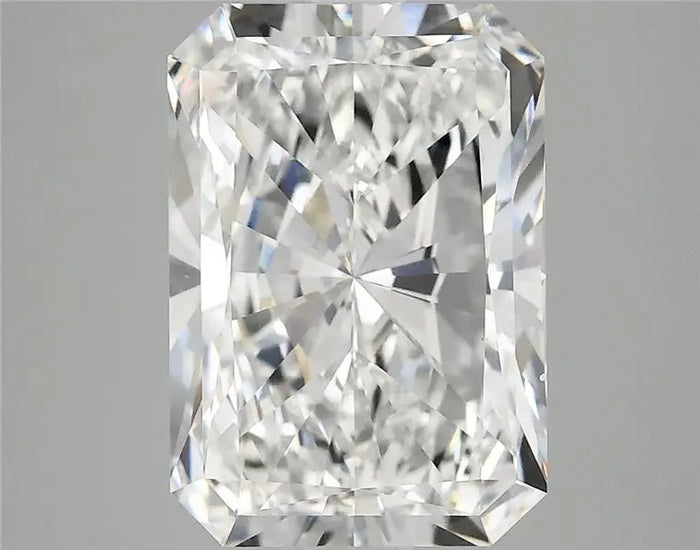4.89 Carat · RADIANT · E · VS1 · IGI · Excellent Cut