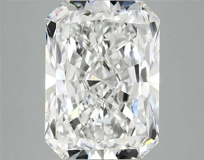3.88 Carat · RADIANT · E · VVS2 · IGI · Excellent Cut