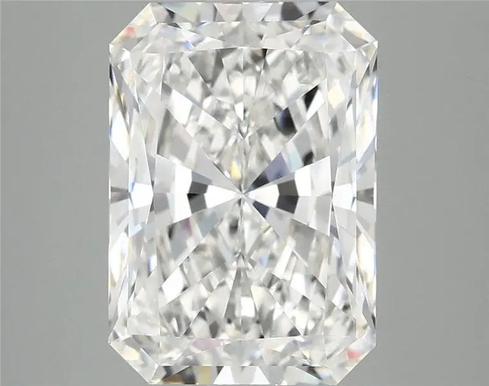 4.09 Carat · RADIANT · E · VVS2 · IGI · Excellent Cut