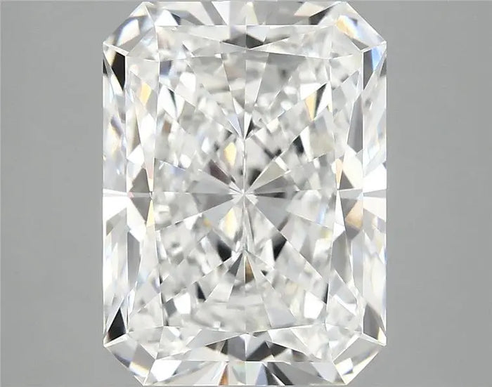4.99 Carat · RADIANT · E · VVS2 · IGI · Excellent Cut