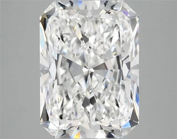 4.06 Carat · RADIANT · D · VVS2 · IGI · Excellent Cut