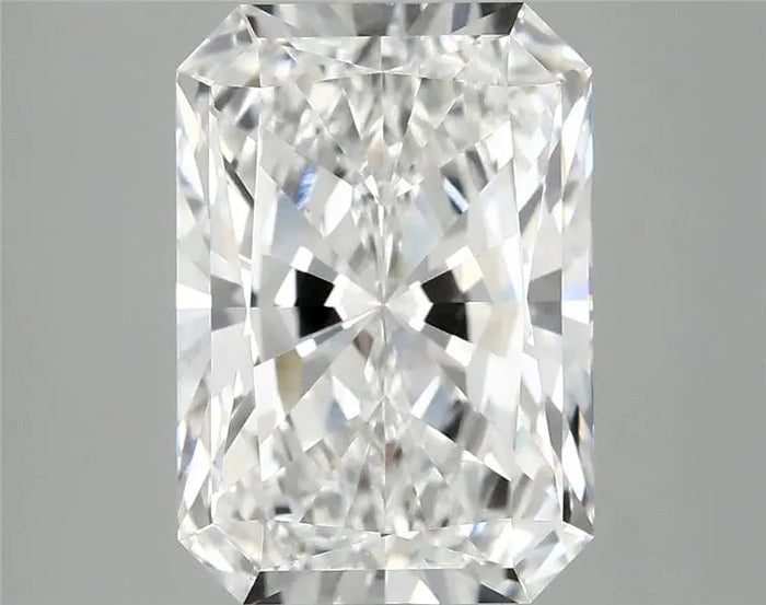 4.09 Carat · RADIANT · E · VVS2 · IGI · Excellent Cut
