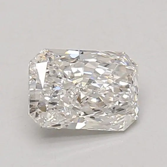 0.81 Carat · RADIANT · E · VS1 · IGI · Excellent Cut
