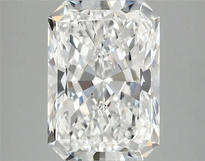 4.09 Carat · RADIANT · E · VVS2 · IGI · Excellent Cut