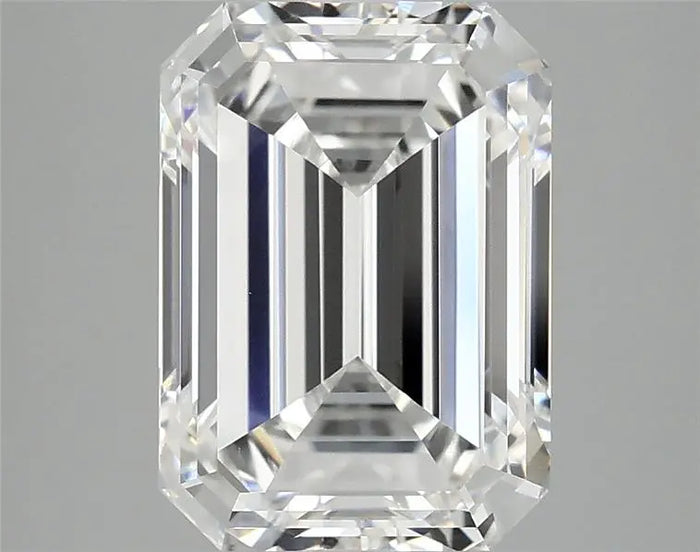 3.96 Carat · EMERALD · E · VVS2 · IGI · Excellent Cut