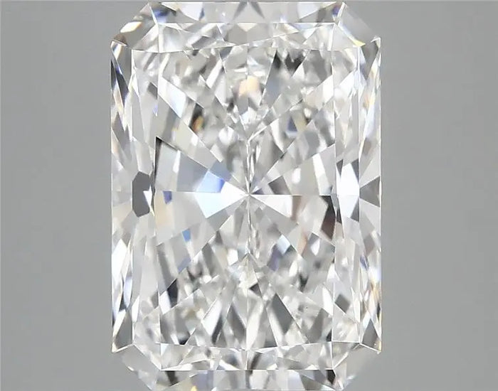 3.86 Carat · RADIANT · E · VVS2 · IGI · Excellent Cut