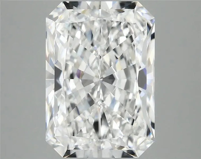 4.18 Carat · RADIANT · D · VVS2 · IGI · Excellent Cut