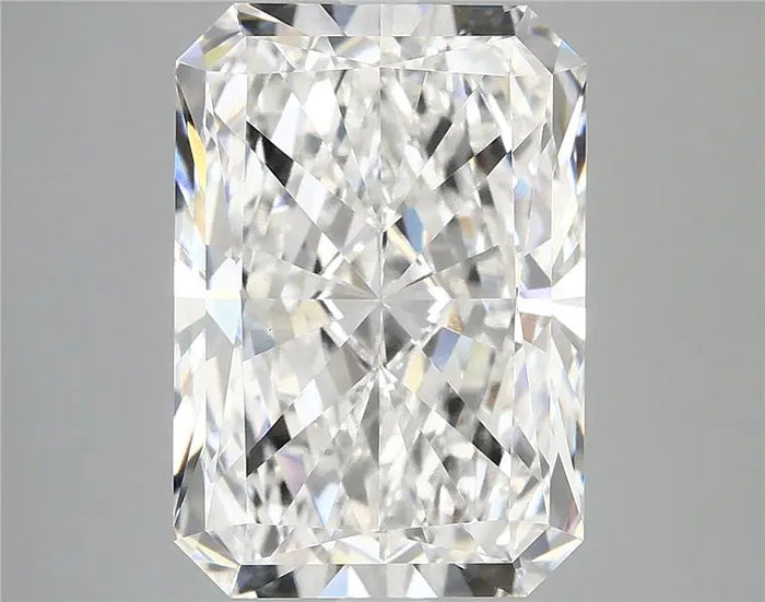 8.02 Carat · RADIANT · F · VS1 · IGI · Excellent Cut