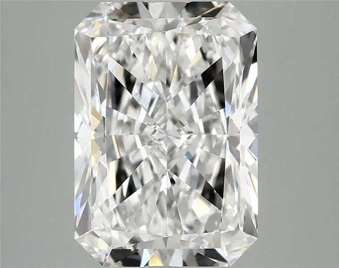 4.07 Carat · RADIANT · E · VVS2 · IGI · Excellent Cut