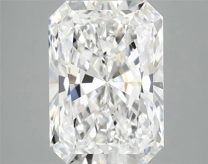 4.09 Carat · RADIANT · D · VVS2 · IGI · Excellent Cut
