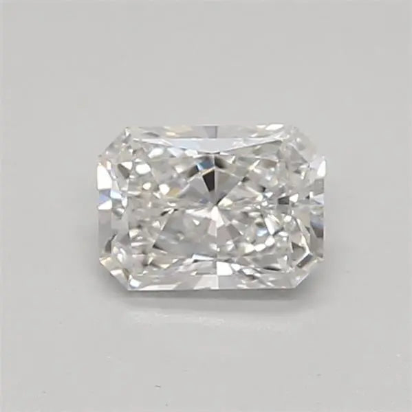 0.38 Carat · RADIANT · E · IF · IGI · Excellent Cut