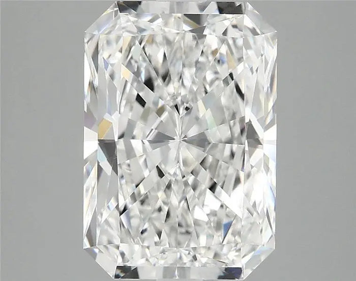 4.04 Carat · RADIANT · E · VVS2 · IGI · Excellent Cut