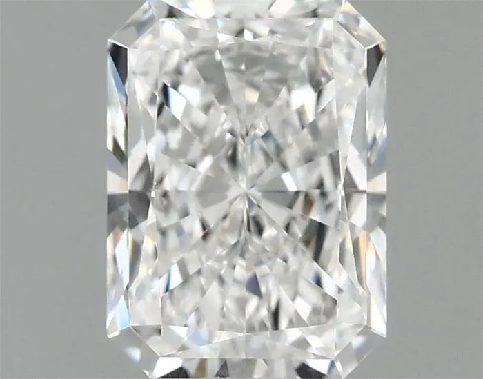 1.06 Carat · RADIANT · E · VVS2 · IGI · Excellent Cut