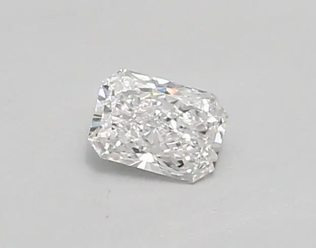 0.36 Carat · RADIANT · E · VVS2 · IGI · Very Good Cut
