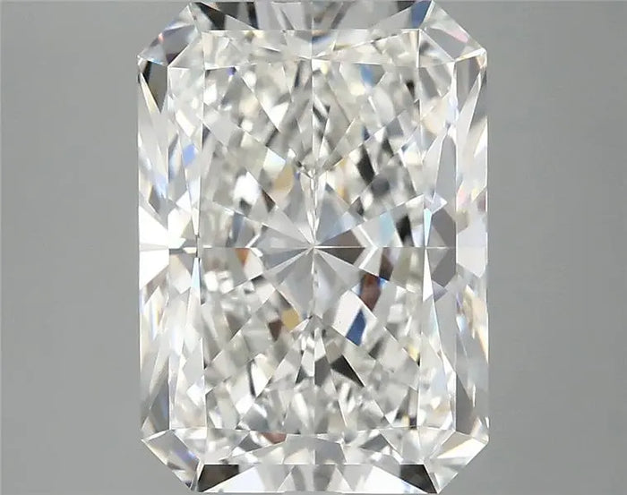 4.02 Carat · RADIANT · E · VVS2 · IGI · Excellent Cut