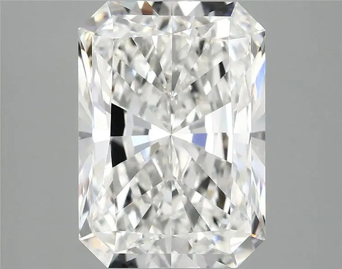 4.09 Carat · RADIANT · E · VVS2 · IGI · Excellent Cut