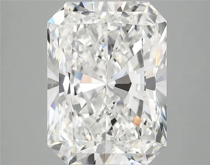 4.90 Carat · RADIANT · E · VVS2 · IGI · Excellent Cut