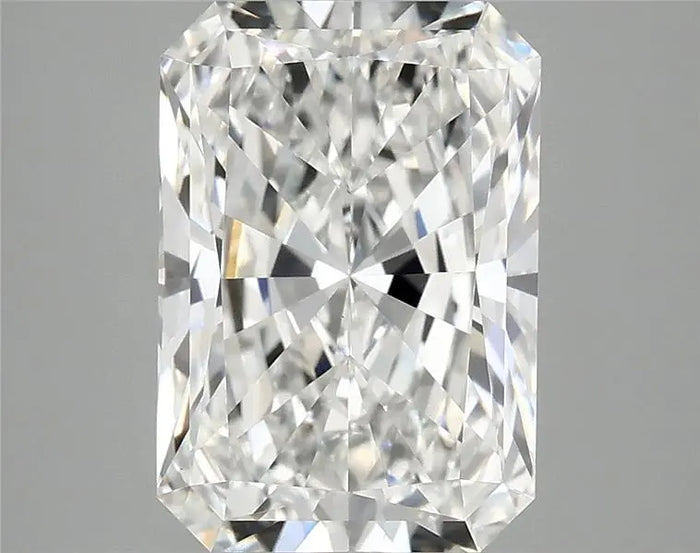 4.04 Carat · RADIANT · E · VVS2 · IGI · Excellent Cut